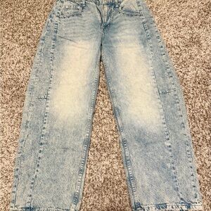 Aeropostale Barrel Leg Jeans